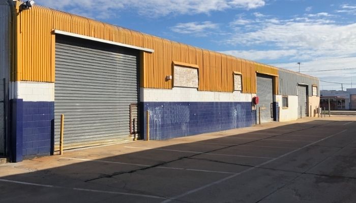 Commercial building ready for renovation in Townsville